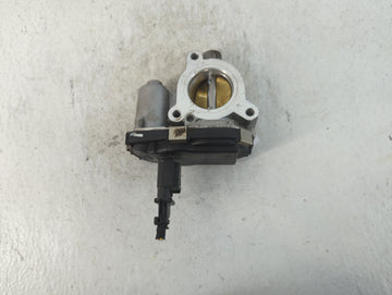 2020 Gmc Envoy Throttle Body P/N:55510598 Fits OEM Used Auto Parts - Oemusedautoparts1.com