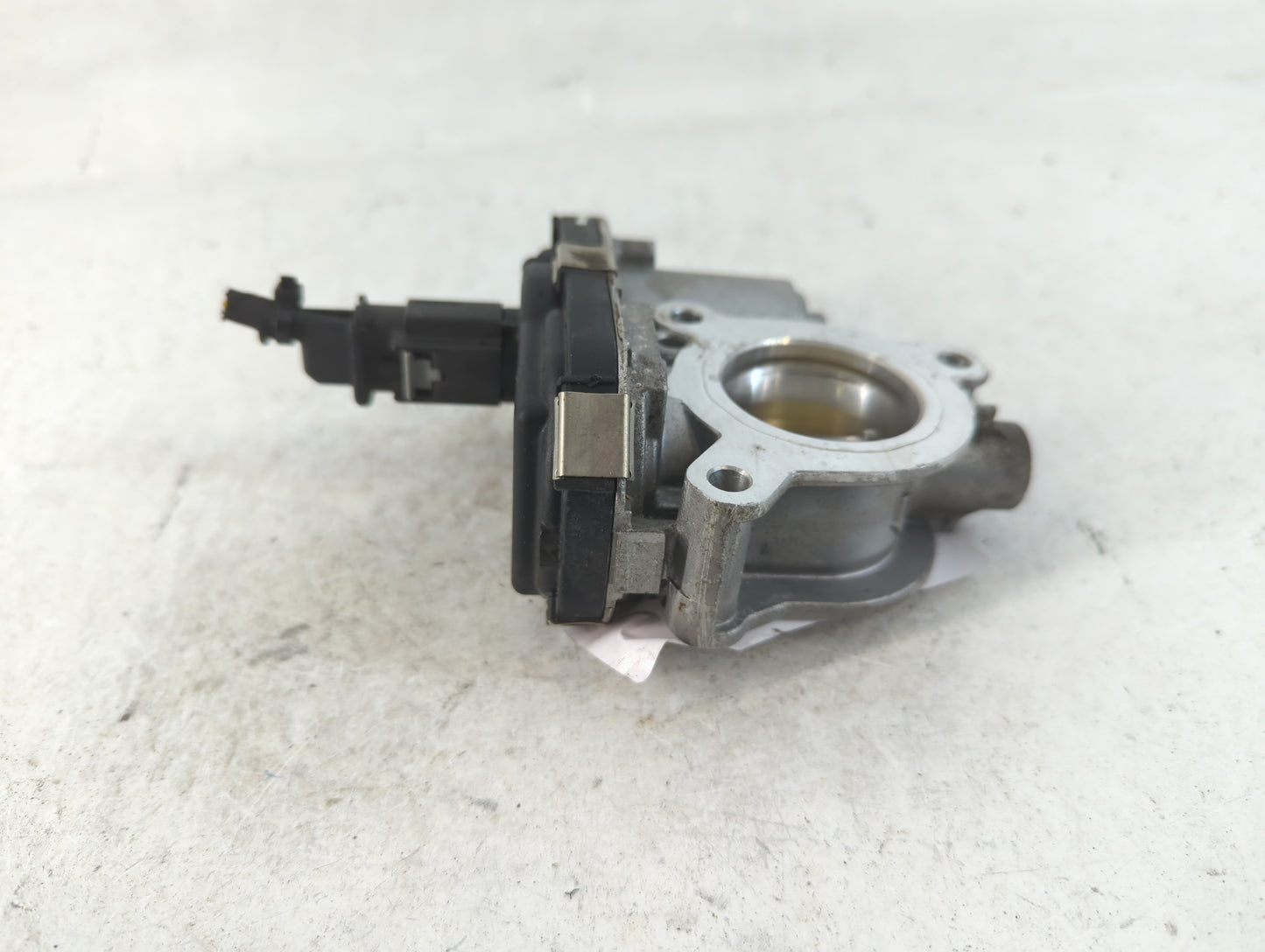 2020 Gmc Envoy Throttle Body P/N:55510598 Fits OEM Used Auto Parts - Oemusedautoparts1.com