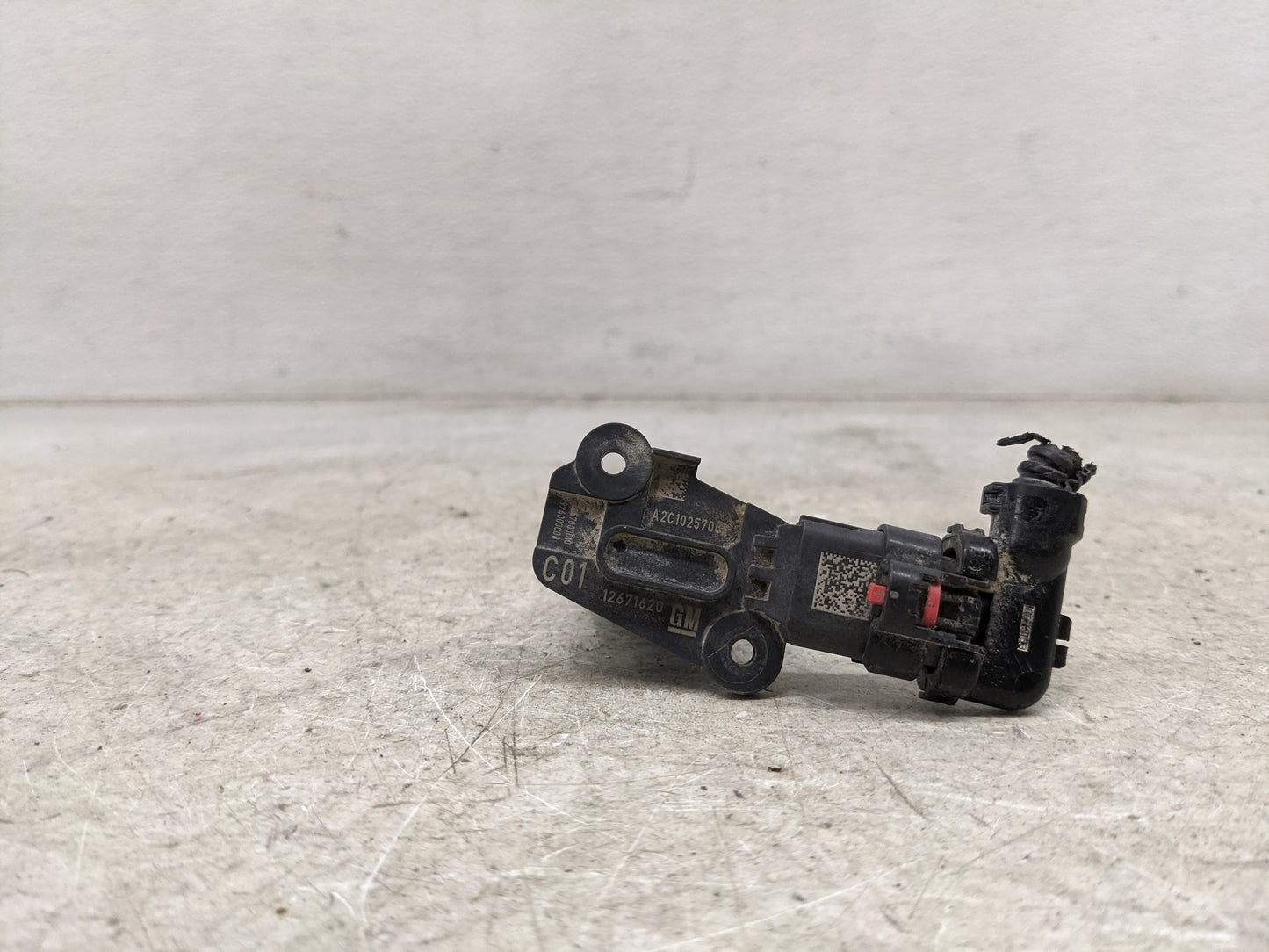 2019-2022 Gmc Sierra 1500 Mass Air Flow Meter Maf 1485740 - Oemusedautoparts1.com