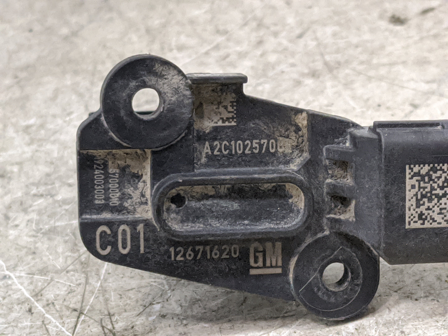 2019-2022 Gmc Sierra 1500 Mass Air Flow Meter Maf 1485740 - Oemusedautoparts1.com