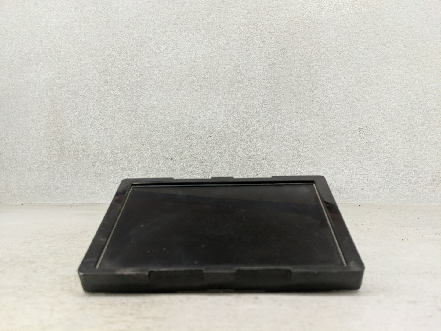 Gmc Sierra 2500 Information Display Screen - Oemusedautoparts1.com
