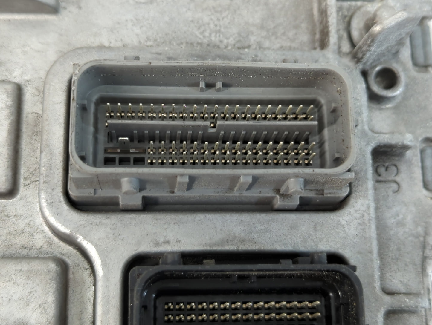 2020-2022 Gmc Terrain PCM Engine Control Computer ECU ECM PCU OEM P/N:12702989 Fits Fits 2020 2021 2022 OEM Used Auto Parts 