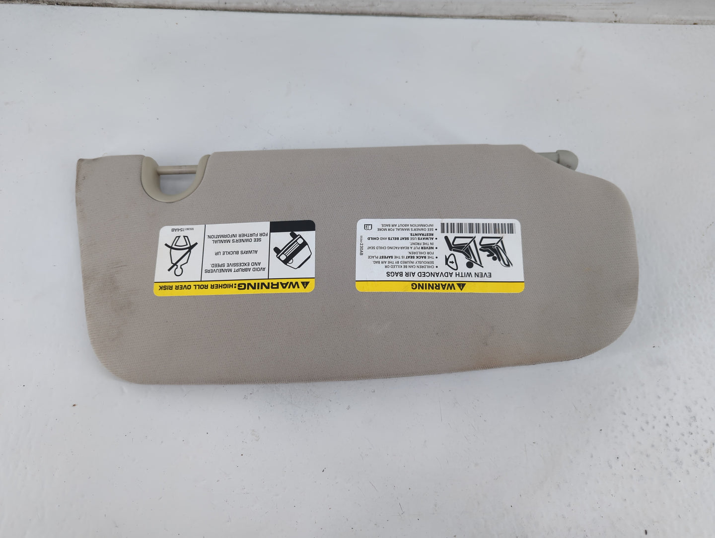 2020 Gmc Terrain Sun Visor Shade Replacement Driver Left Mirror Fits OEM Used Auto Parts - Oemusedautoparts1.com