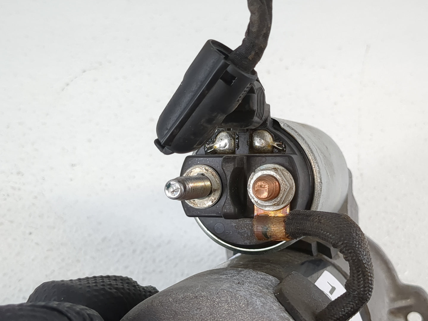 2018-2022 Gmc Terrain Car Starter Motor Solenoid OEM P/N:12690481 Fits Fits 2017 2018 2019 2020 2021 2022 OEM Used Auto Part