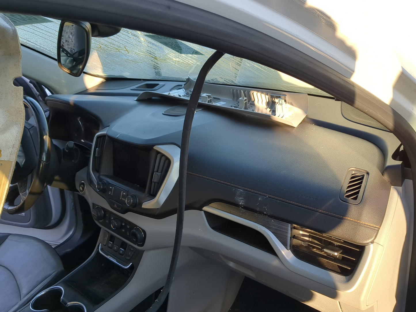 2018-2021 Gmc Terrain Air Bag Passenger Right Dashboard OEM Fits Fits 2018 2019 2020 2021 OEM Used Auto Parts - Oemusedautop