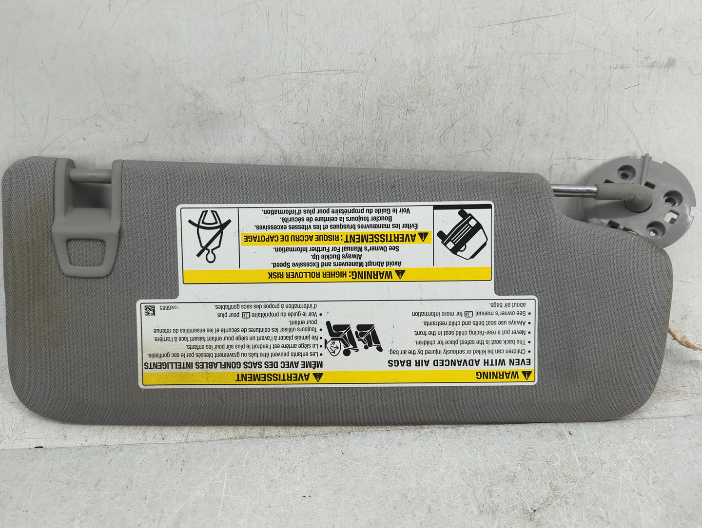 2020 Gmc Terrain Sun Visor Shade Replacement Driver Left Mirror Fits OEM Used Auto Parts - Oemusedautoparts1.com