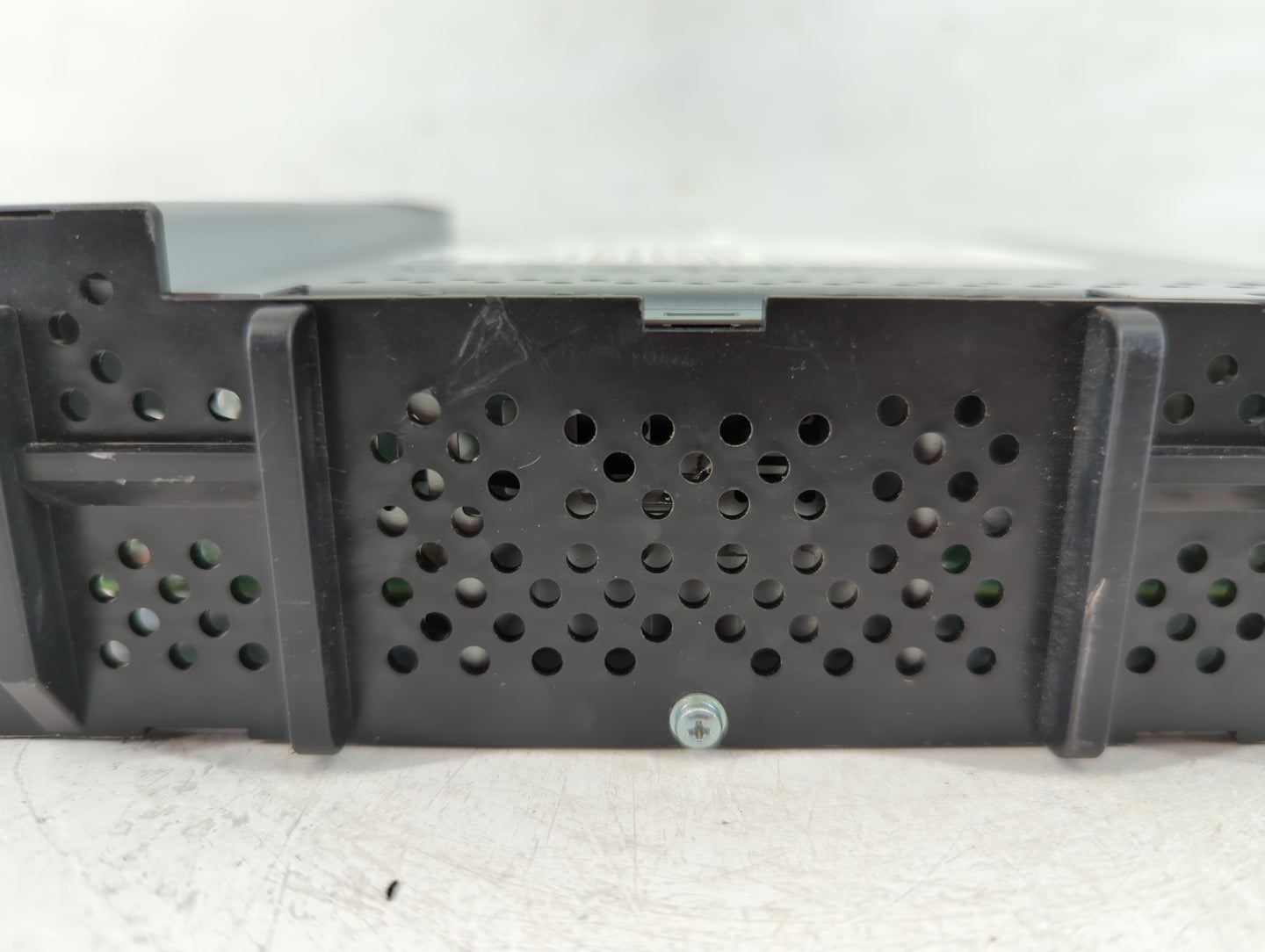 2020 Gmc Terrain Radio AM FM Cd Player Receiver Replacement P/N:84762974 Fits OEM Used Auto Parts - Oemusedautoparts1.com