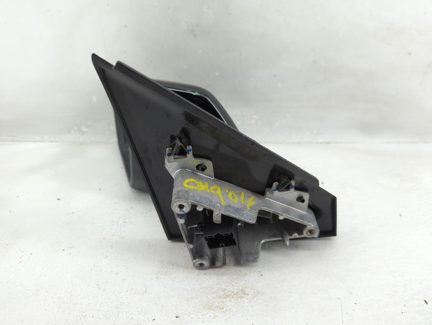 2018-2021 Gmc Terrain Driver Side View Mirror - Left Door Mirror OEM Used - Oemusedautoparts1.com
