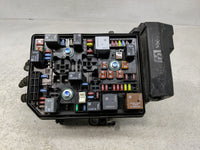 2018-2021 Gmc Terrain Fusebox Fuse Box Panel Relay Module P/N:812461952 Fits Fits 2018 2019 2020 2021 2022 OEM Used Auto Par