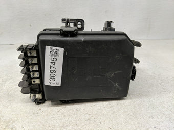 compare product 2018-2021 Gmc Terrain Fusebox Fuse Box Panel Relay Module P/N:812461952 84809671 Fits Fits 2018 2019 2020 2021 2022 OEM Used Auto Parts