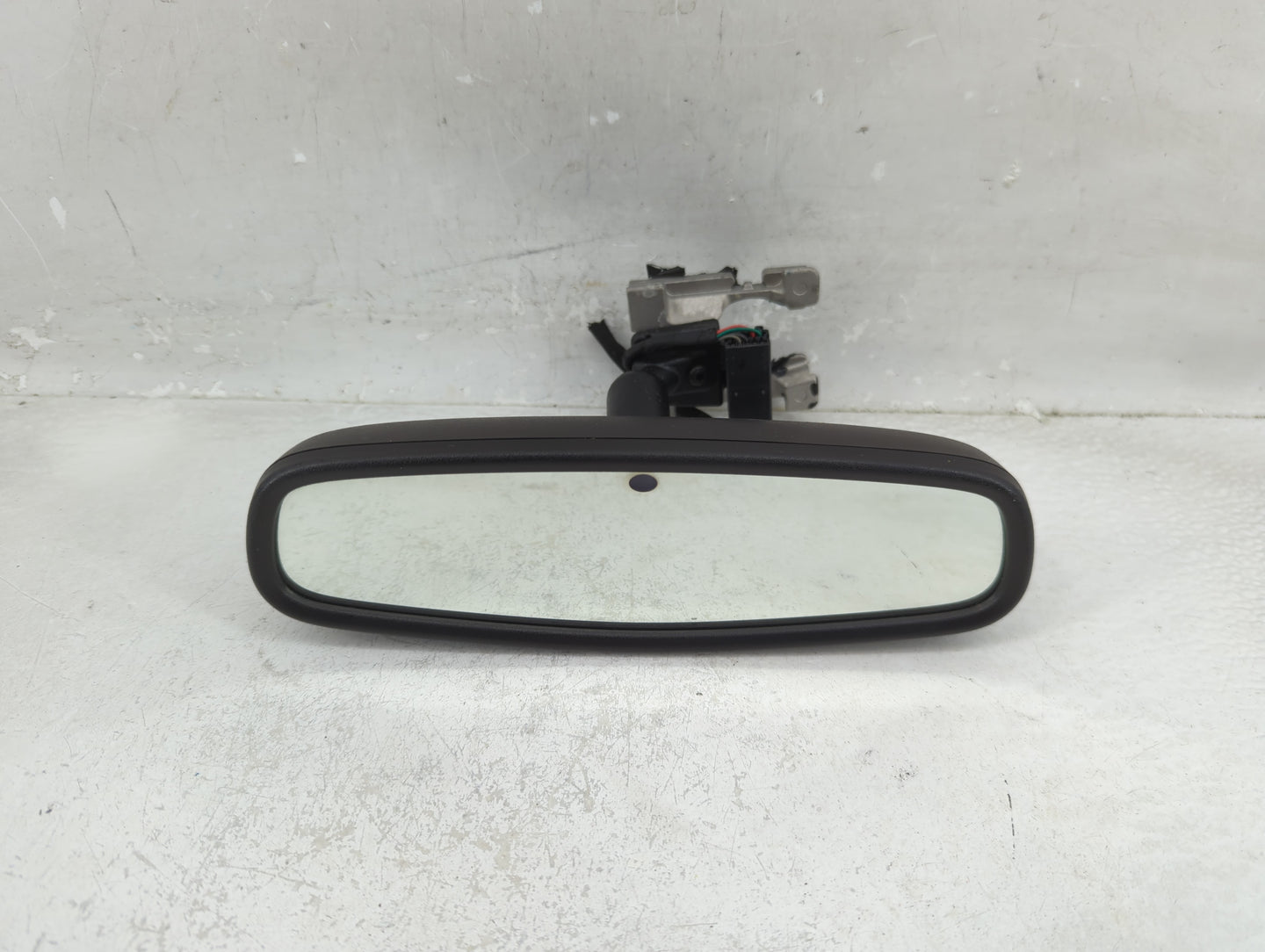 2020 Gmc Terrain Interior Rear View Mirror Replacement OEM Fits Fits 2017 2018 2019 2021 2022 OEM Used Auto Parts - Oemuseda