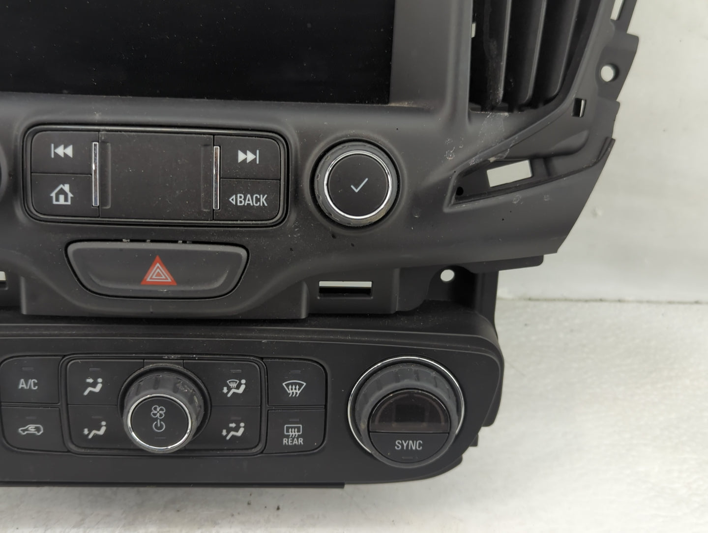2018-2021 Gmc Terrain Radio AM FM Cd Player Receiver Replacement P/N:84246526 Fits Fits 2018 2019 2020 2021 2022 OEM Used Au