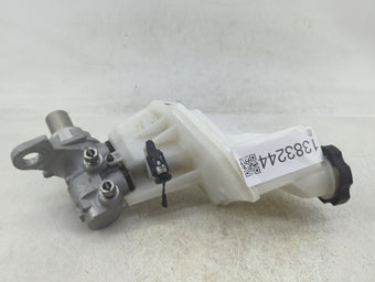 compare product Gmc Terrain Brake Master Cylinder 1383244