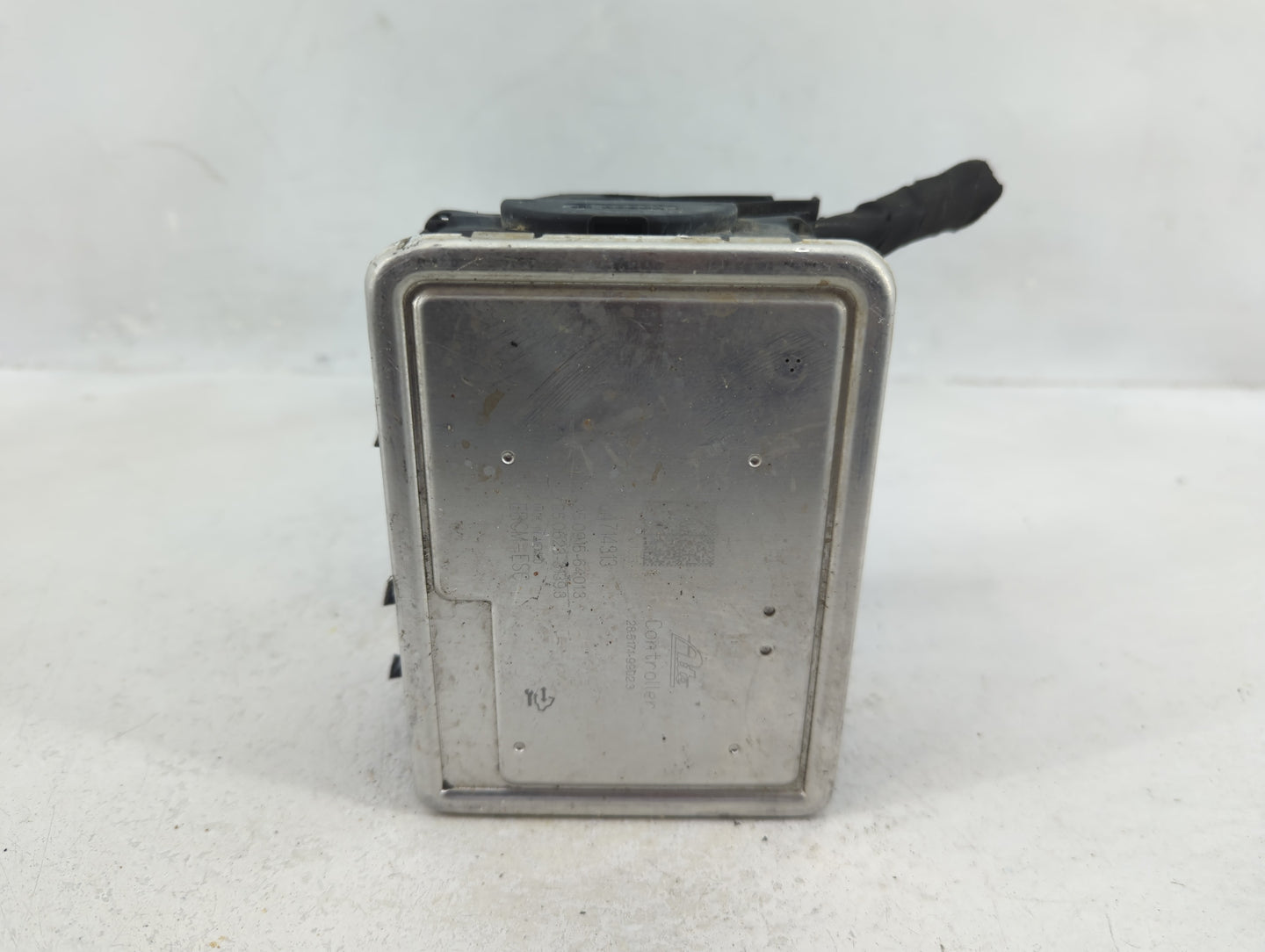 2020-2022 Gmc Terrain ABS Pump Control Module Replacement P/N:806052304 84715330 Fits Fits 2020 2021 2022 OEM Used Auto Part