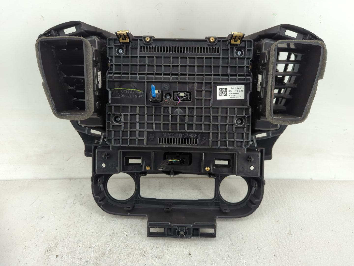 2020 Gmc Terrain Information Display Screen - Oemusedautoparts1.com