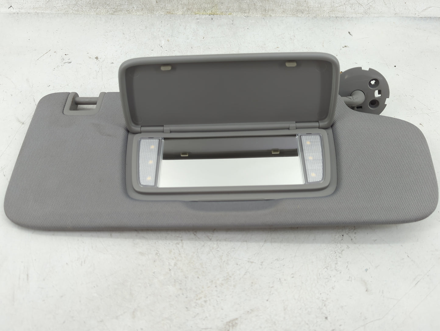 2020 Gmc Terrain Sun Visor Shade Replacement Passenger Right Mirror Fits OEM Used Auto Parts - Oemusedautoparts1.com