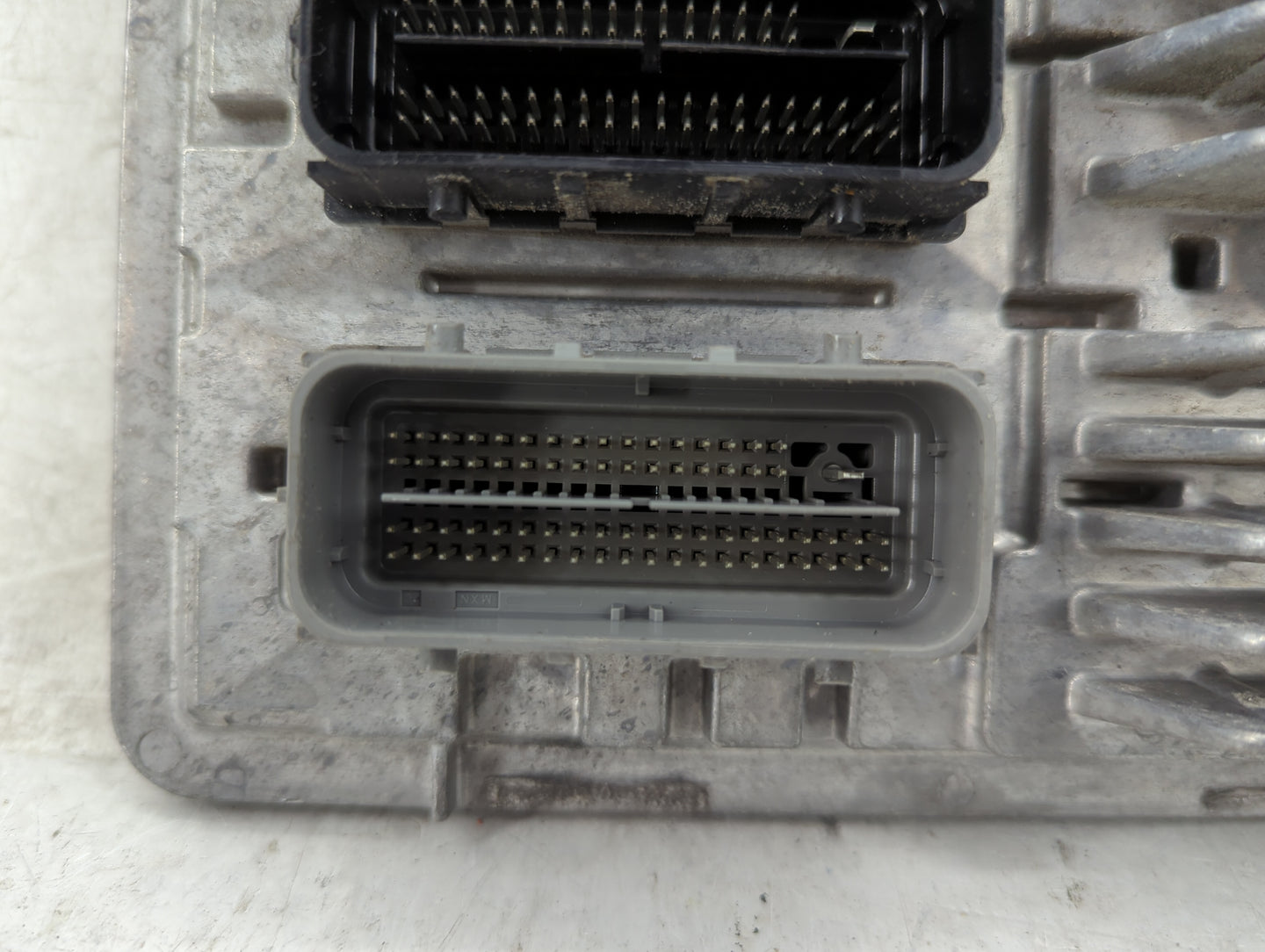 2018-2020 Gmc Terrain PCM Engine Control Computer ECU ECM PCU OEM P/N:812835949 12702505 Fits Fits 2017 2018 2019 2020 2021 