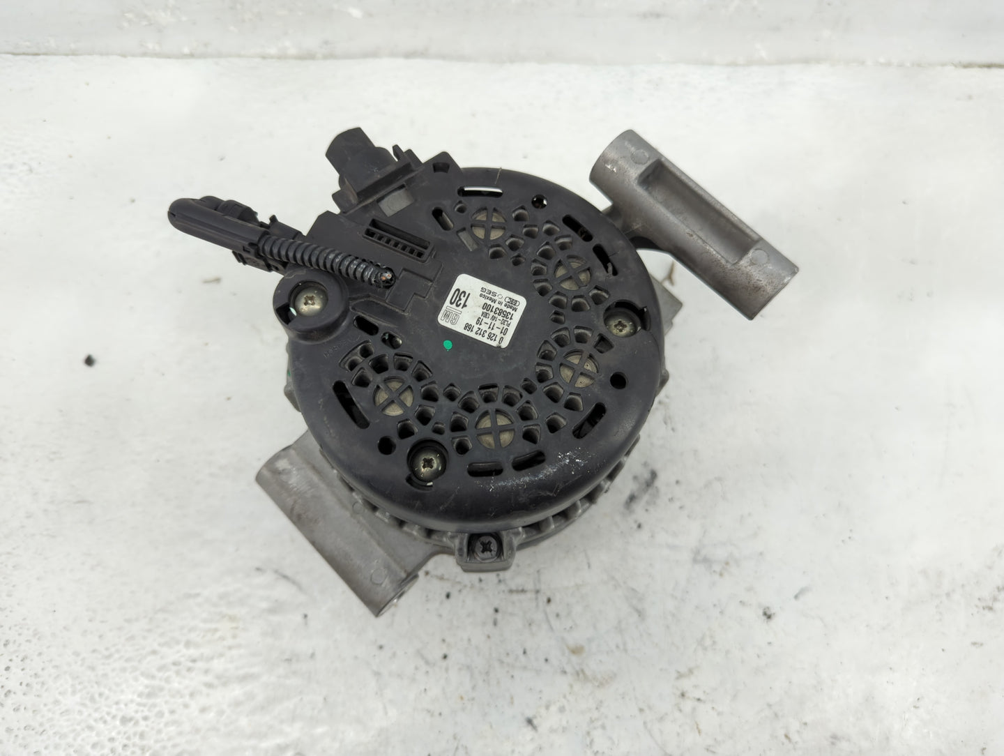 2018-2022 Gmc Terrain Alternator Replacement Generator Charging Assembly Engine OEM P/N:0126312168 Fits OEM Used Auto Parts 