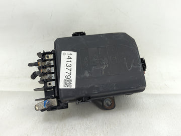 2018-2021 Gmc Terrain Fusebox Fuse Box Panel Relay Module Fits Fits 2018 2019 2020 2021 2022 OEM Used Auto Parts - Oemusedau