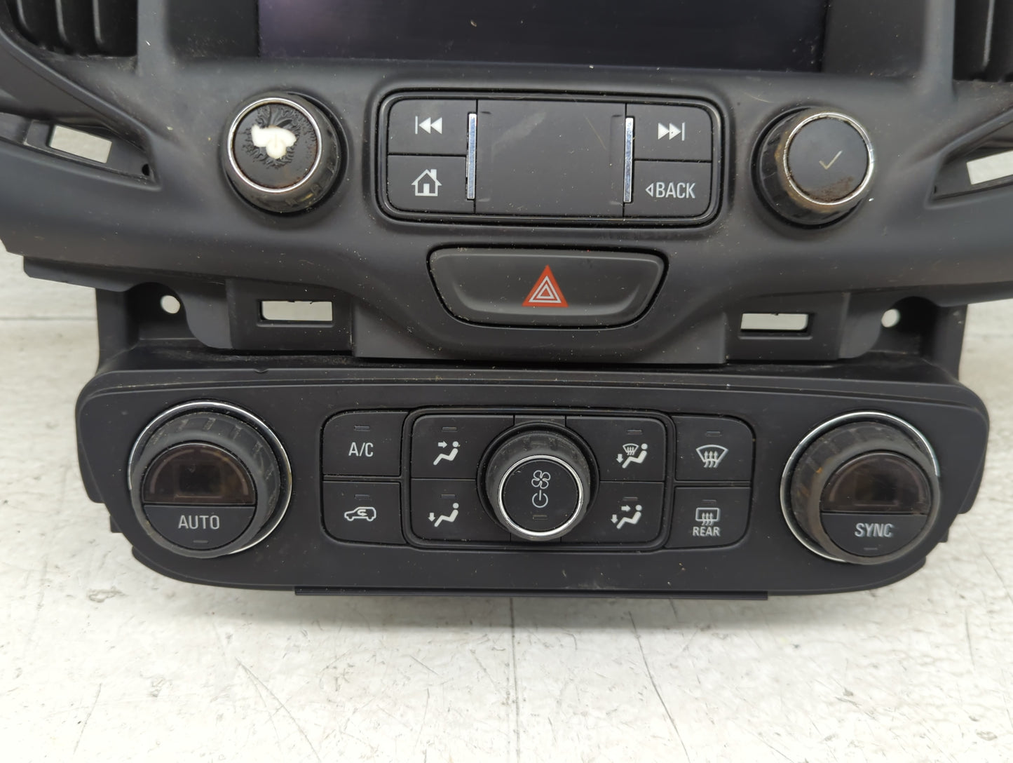 2020 Gmc Terrain Climate Control Module Temperature AC/Heater Replacement P/N:84246526 Fits Fits 2017 2018 2019 2021 2022 OE