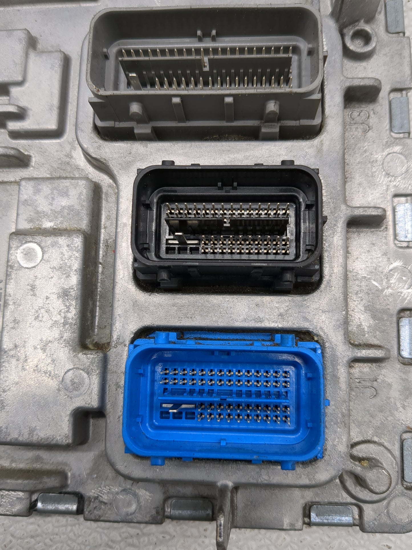 2020-2022 Gmc Terrain PCM Engine Control Computer ECU ECM PCU OEM P/N:12702989 Fits Fits 2020 2021 2022 OEM Used Auto Parts 