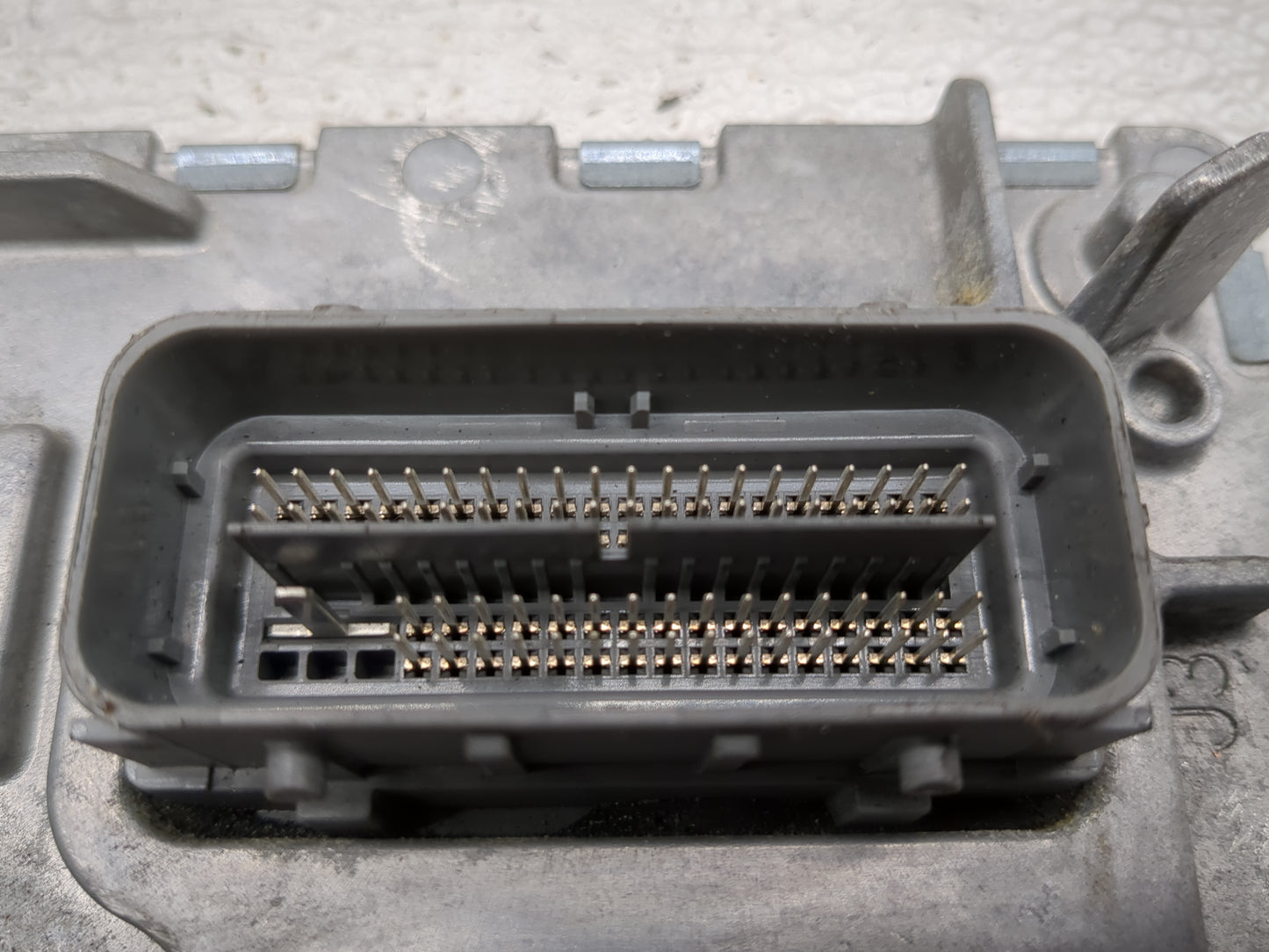 2020-2022 Gmc Terrain PCM Engine Control Computer ECU ECM PCU OEM P/N:12702989 Fits Fits 2020 2021 2022 OEM Used Auto Parts 