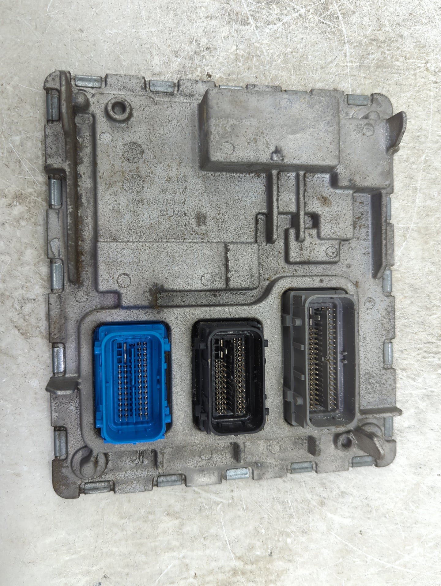 2020-2022 Gmc Terrain PCM Engine Control Computer ECU ECM PCU OEM P/N:12702989 12696017 Fits Fits 2020 2021 2022 OEM Used Au