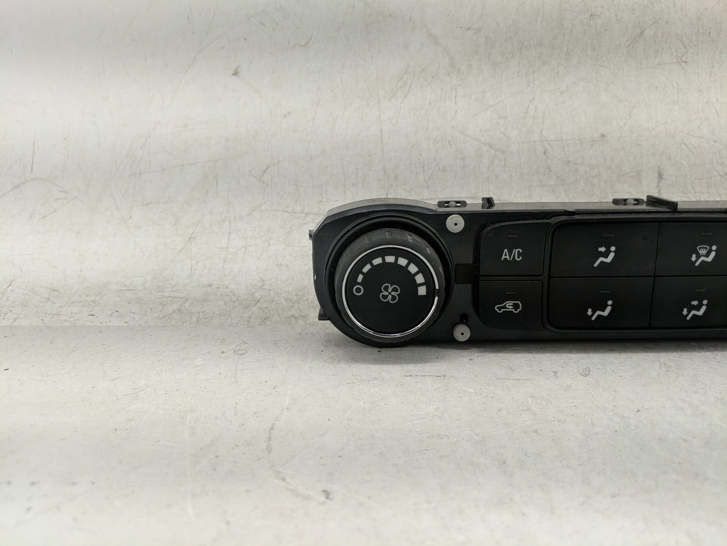 2020 Gmc Terrain Climate Control Module Temperature AC/Heater Replacement P/N:84296135 Fits Fits 2017 2018 2019 2021 2022 OE