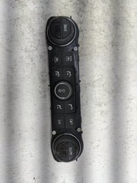 2020 Gmc Terrain Climate Control Module Temperature AC/Heater Replacement P/N:84246526 7370200000000X Fits OEM Used Auto Par