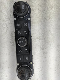 2020 Gmc Terrain Climate Control Module Temperature AC/Heater Replacement P/N:84246526 7370200000000X Fits OEM Used Auto Par