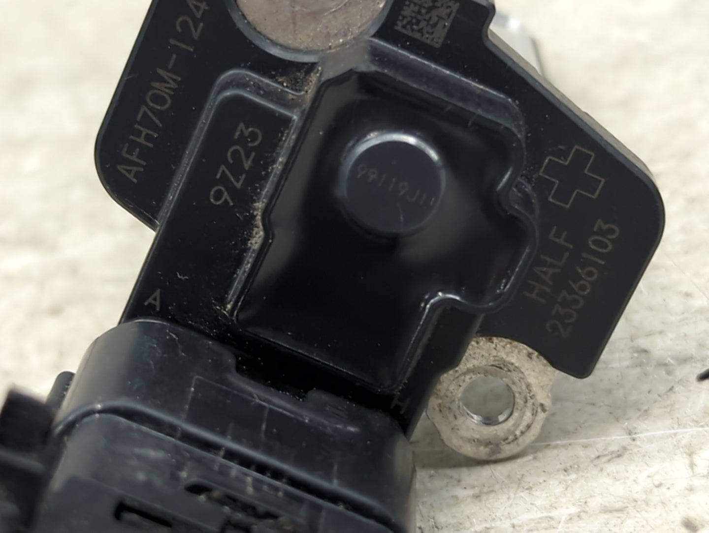 2018-2021 Gmc Terrain Mass Air Flow Meter Maf 1486554 - Oemusedautoparts1.com