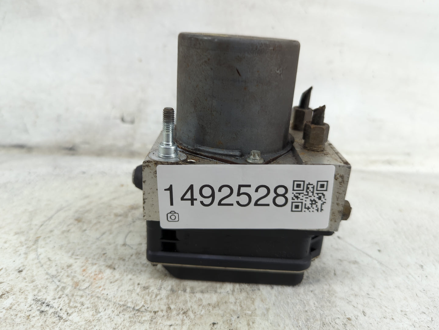 2020 Gmc Terrain ABS Pump Control Module Replacement P/N:0265956194 0265255145, 84619957 Fits OEM Used Auto Parts - Oemuseda