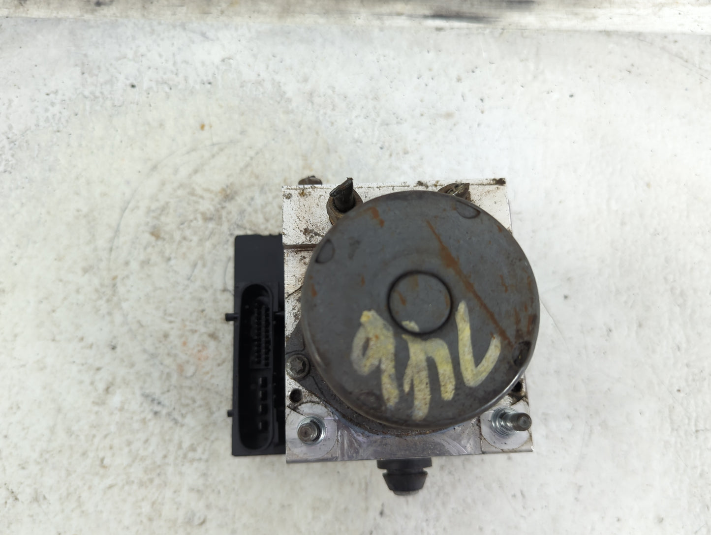 2020 Gmc Terrain ABS Pump Control Module Replacement P/N:0265956194 0265255145, 84619957 Fits OEM Used Auto Parts - Oemuseda