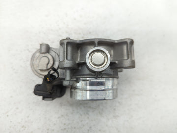 2018-2022 Gmc Terrain Throttle Body P/N:12671379AA Fits Fits 2016 2017 2018 2019 2020 2021 2022 OEM Used Auto Parts