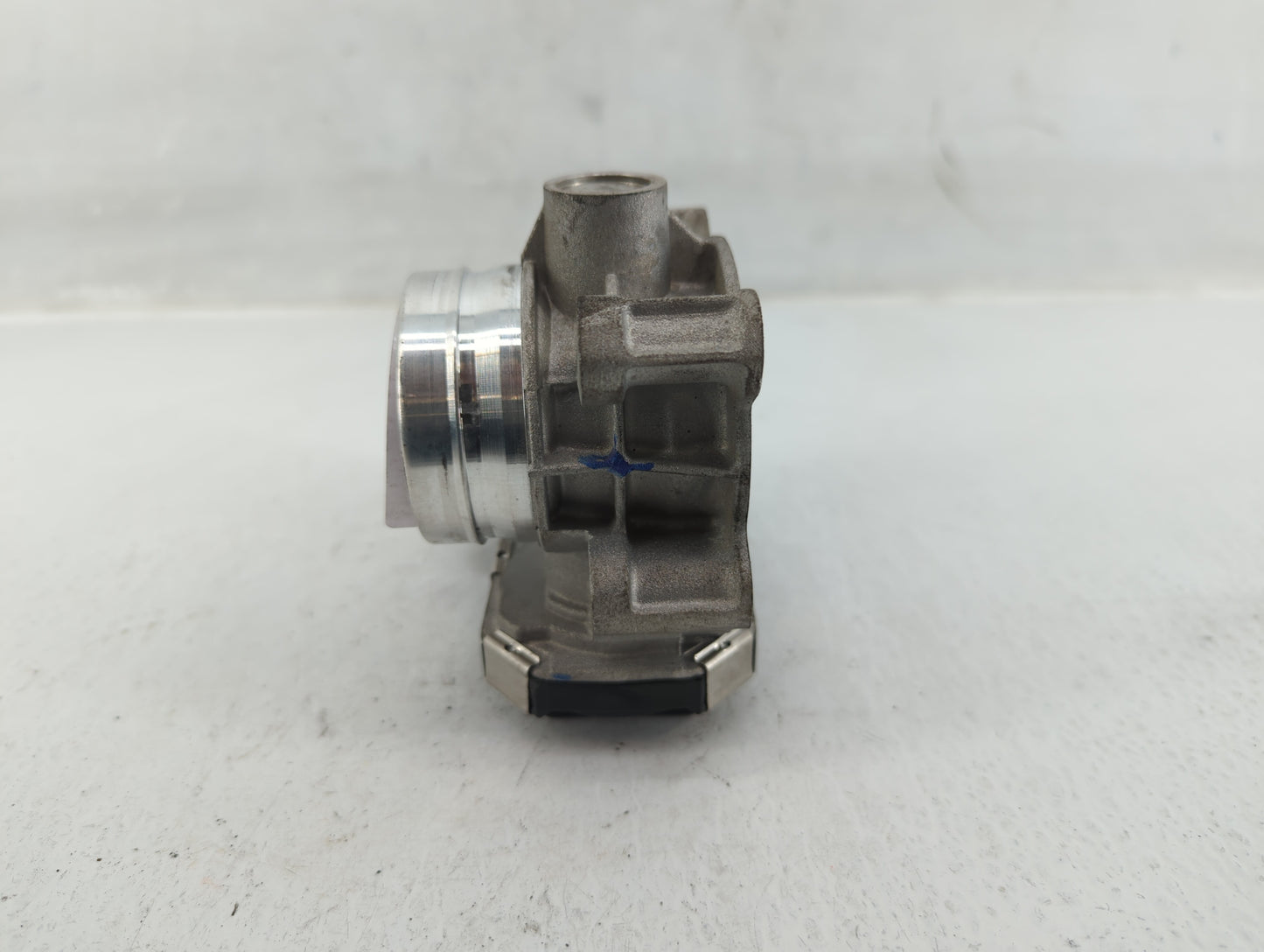 2018-2022 Gmc Terrain Throttle Body Fits Fits 2016 2017 2018 2019 2020 2021 2022 OEM Used Auto Parts - Oemusedautoparts1.com
