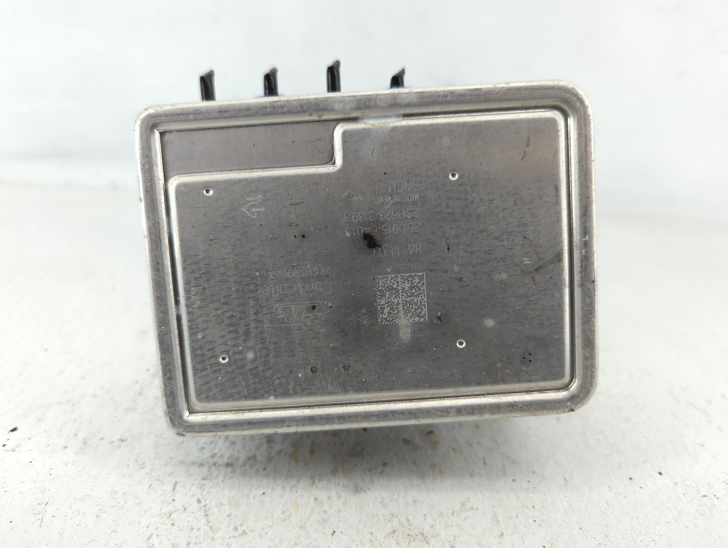 2018-2021 Gmc Terrain ABS Pump Control Module Replacement P/N:84715330 Fits Fits 2018 2019 2020 2021 OEM Used Auto Parts - O