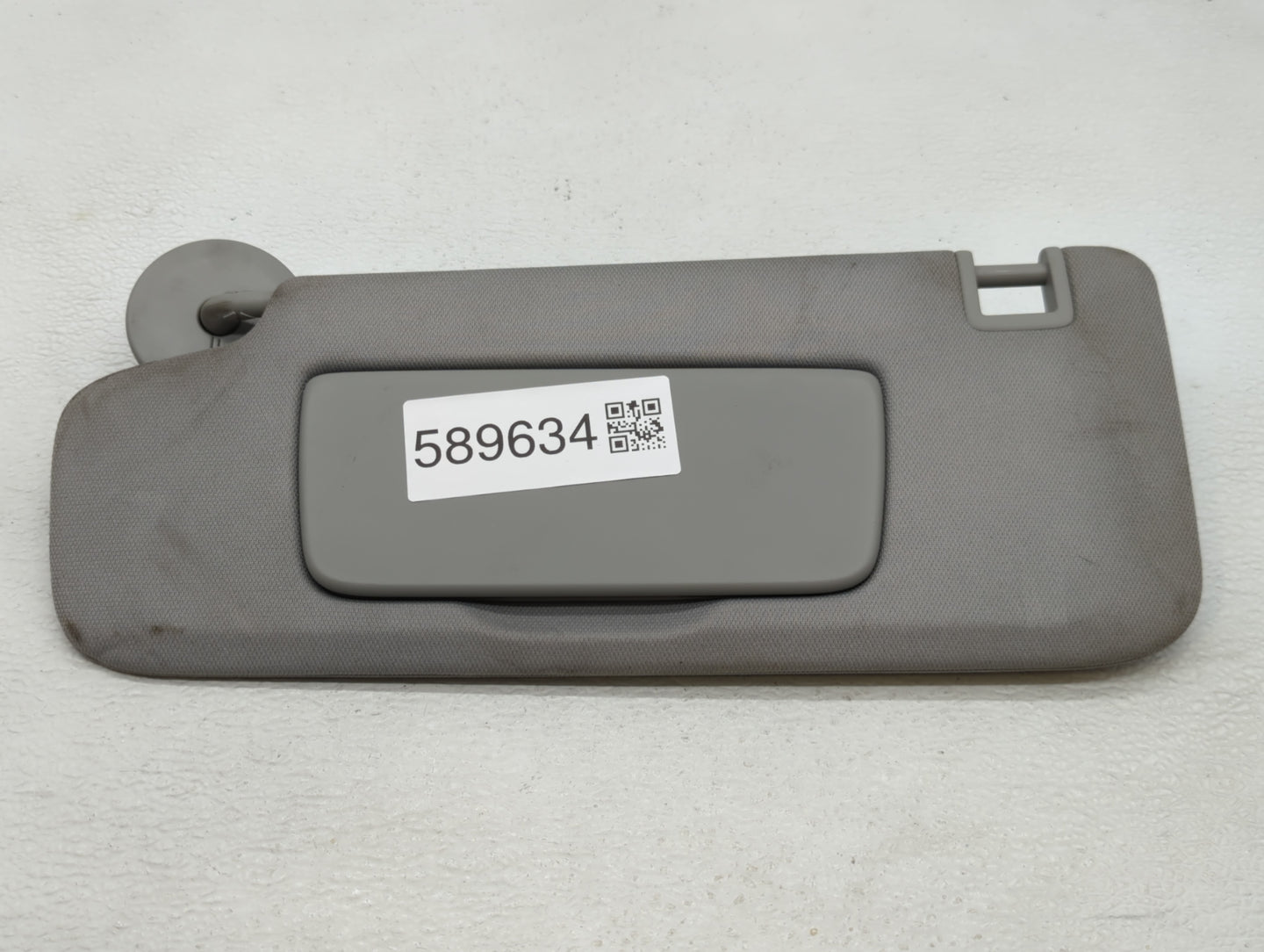 2020 Gmc Terrain Sun Visor Shade Replacement Driver Left Mirror Fits OEM Used Auto Parts - Oemusedautoparts1.com