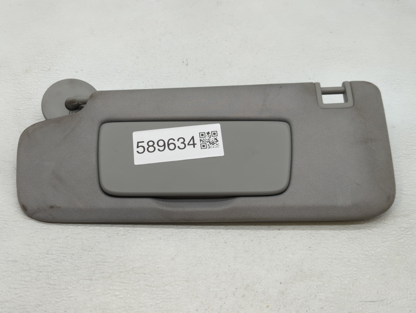 2020 Gmc Terrain Sun Visor Shade Replacement Driver Left Mirror Fits OEM Used Auto Parts - Oemusedautoparts1.com