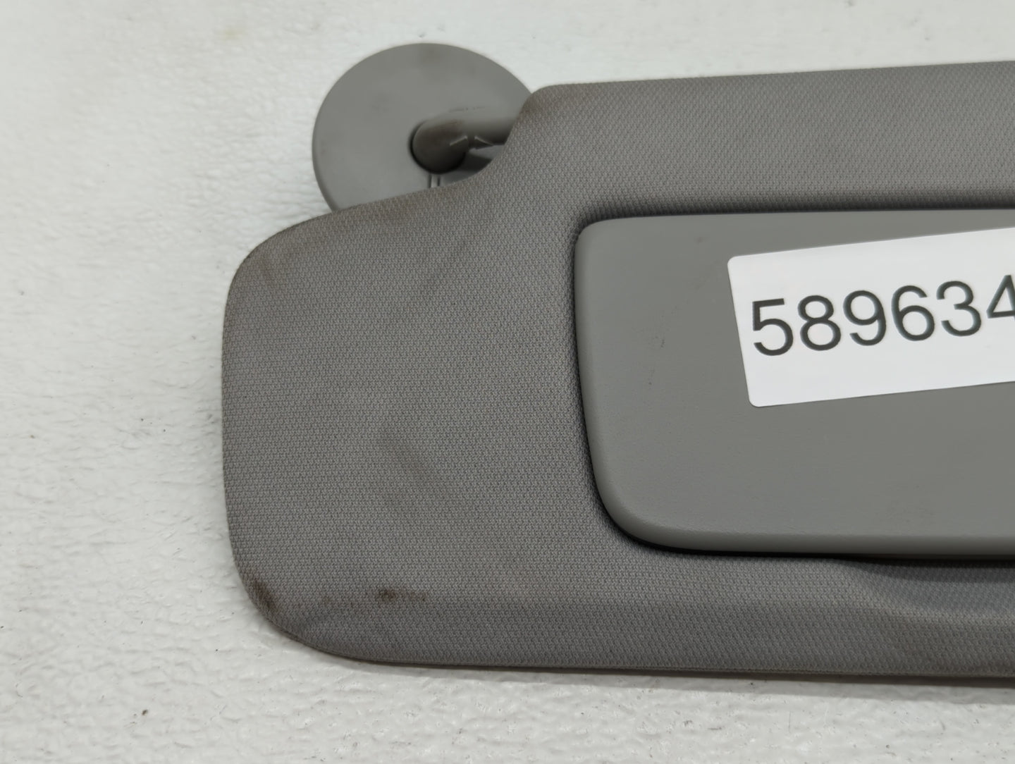 2020 Gmc Terrain Sun Visor Shade Replacement Driver Left Mirror Fits OEM Used Auto Parts - Oemusedautoparts1.com