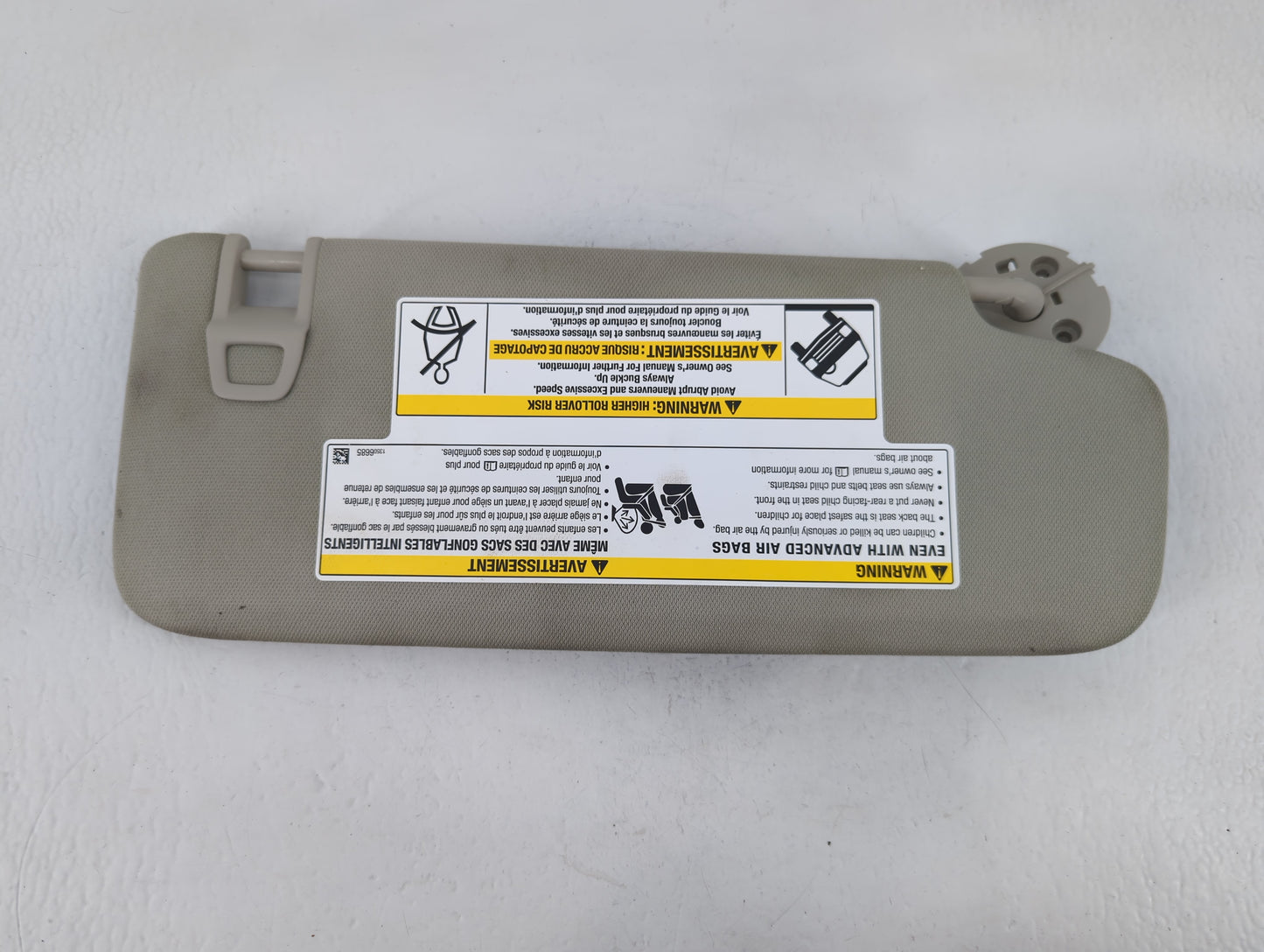 2020 Gmc Terrain Sun Visor Shade Replacement Driver Left Mirror Fits OEM Used Auto Parts - Oemusedautoparts1.com