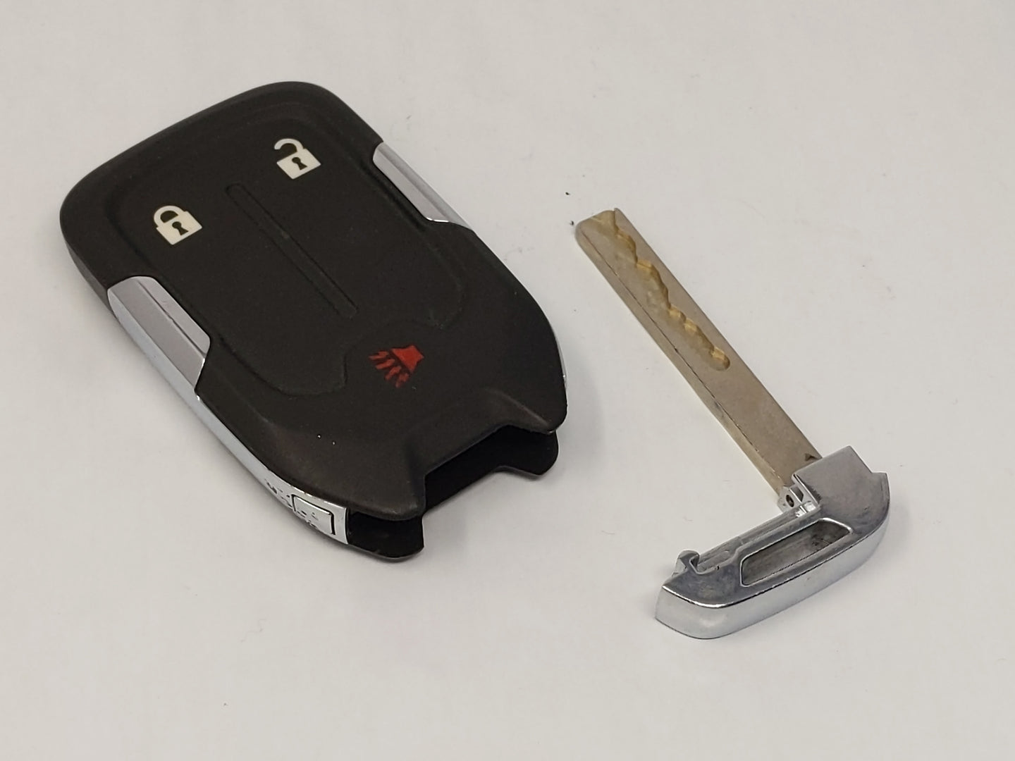 2020 Gmc Terrain Keyless Entry Remote Hyq1aa 13597388 B 3 Buttons - Oemusedautoparts1.com