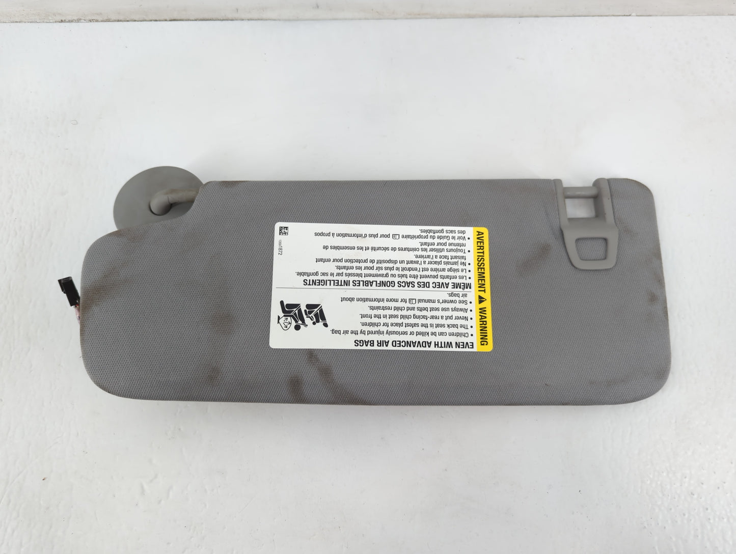 2020 Gmc Terrain Sun Visor Shade Replacement Passenger Right Mirror Fits OEM Used Auto Parts - Oemusedautoparts1.com