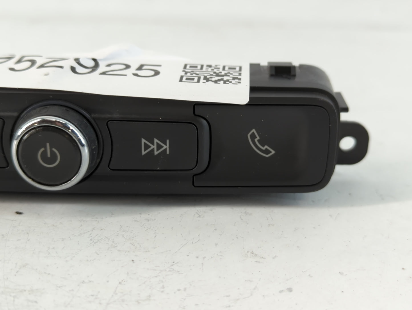 2018-2021 Gmc Terrain Radio AM FM Cd Player Receiver Replacement P/N:84491776 Fits Fits 2018 2019 2020 2021 OEM Used Auto Pa