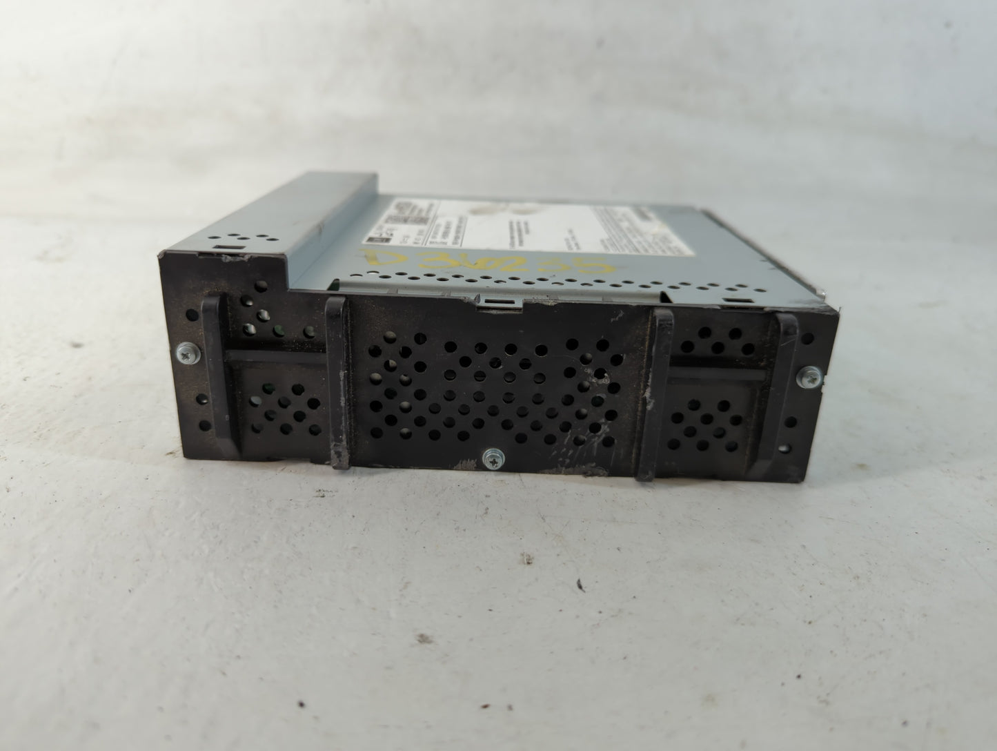 2020 Gmc Terrain Radio AM FM Cd Player Receiver Replacement P/N:84799526 Fits Fits 2019 2021 2022 OEM Used Auto Parts - Oemu