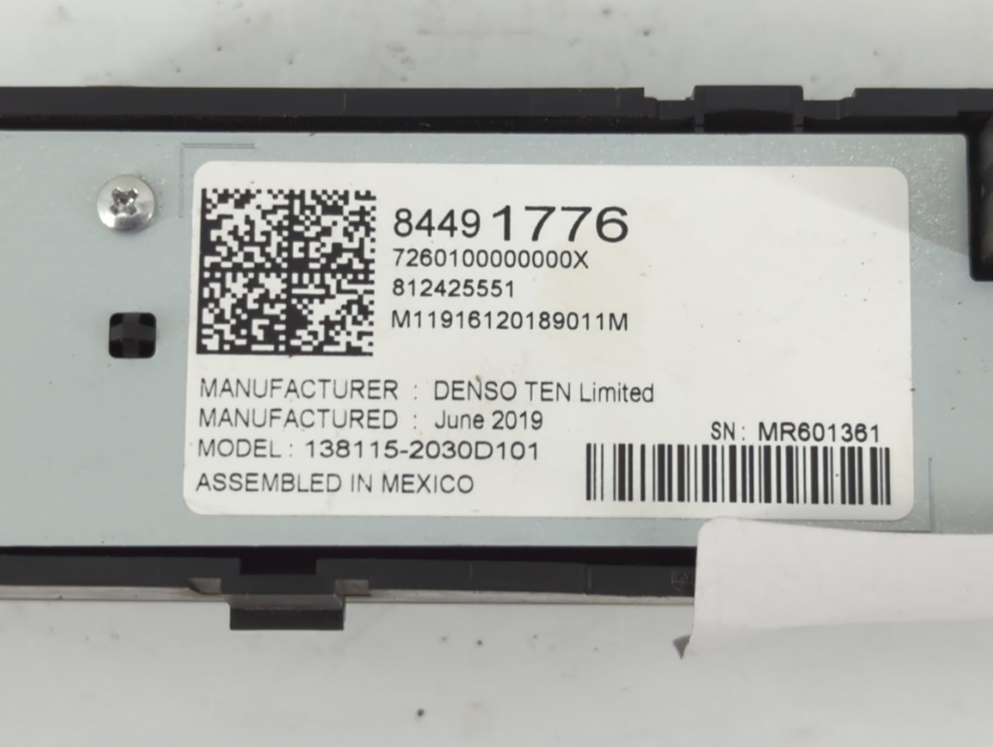 2018-2021 Gmc Terrain Radio AM FM Cd Player Receiver Replacement P/N:84491776 Fits Fits 2018 2019 2020 2021 OEM Used Auto Pa