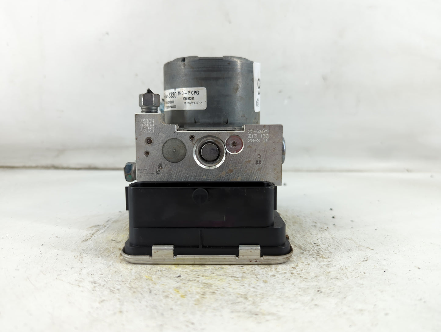 2018-2021 Gmc Terrain ABS Pump Control Module Replacement P/N:84715330 Fits Fits 2018 2019 2020 2021 OEM Used Auto Parts - O