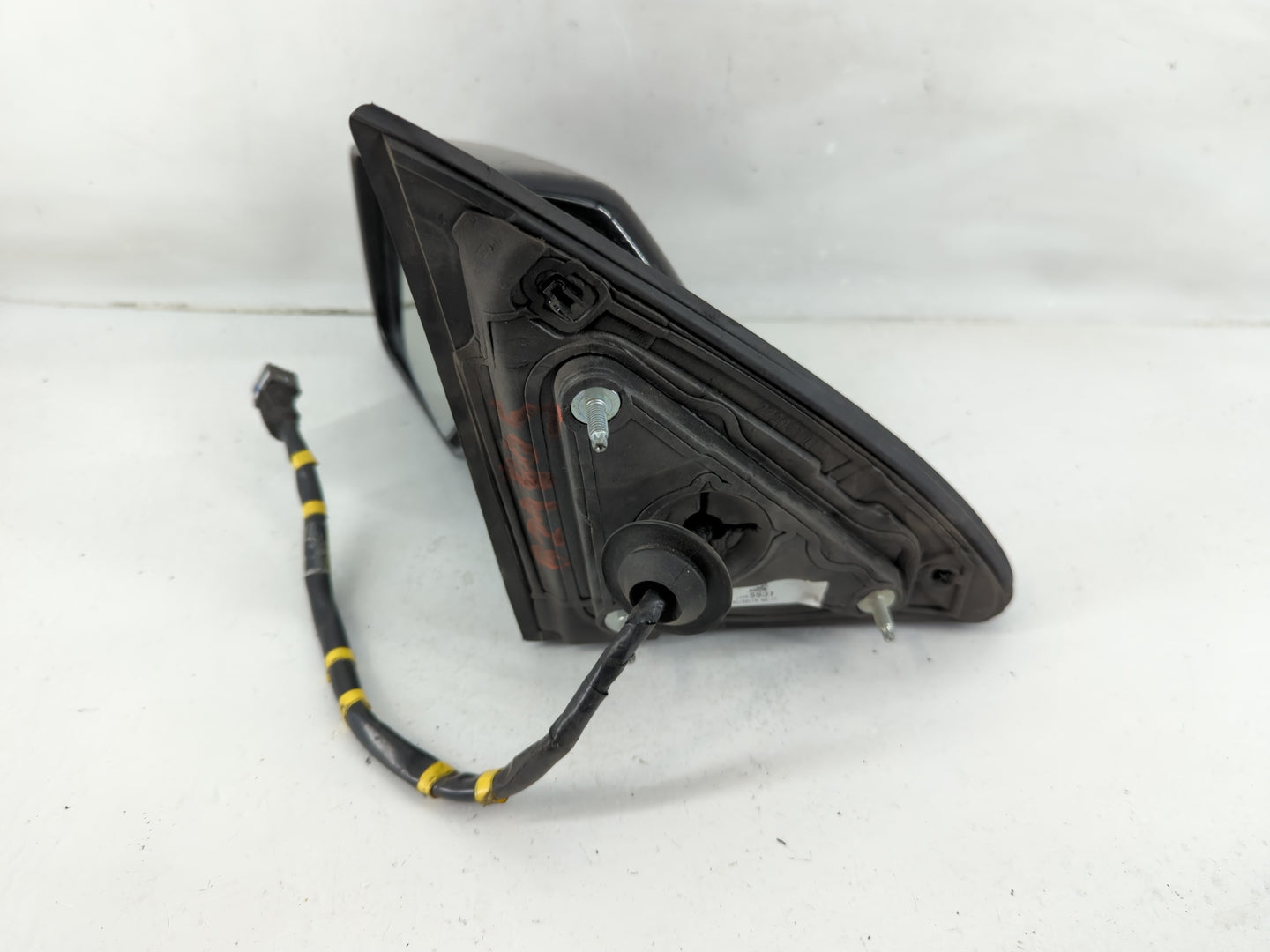 2015-2020 Gmc Yukon Driver Side View Mirror - Left Door Mirror OEM Used - Oemusedautoparts1.com