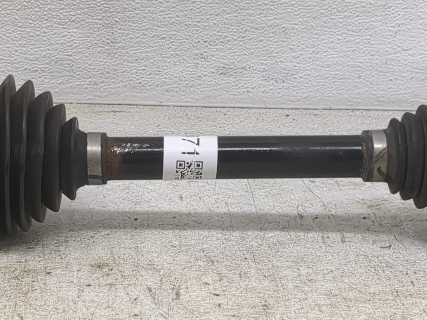 2015-2020 Gmc Yukon Axle Shaft Front Passenger Cv C/v - Oemusedautoparts1.com