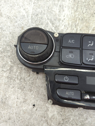 2017-2020 Gmc Yukon Climate Control Module Temperature AC/Heater Replacement P/N:84258727 815372982 Fits Fits 2017 2018 2019 2020 OEM Used Auto Parts