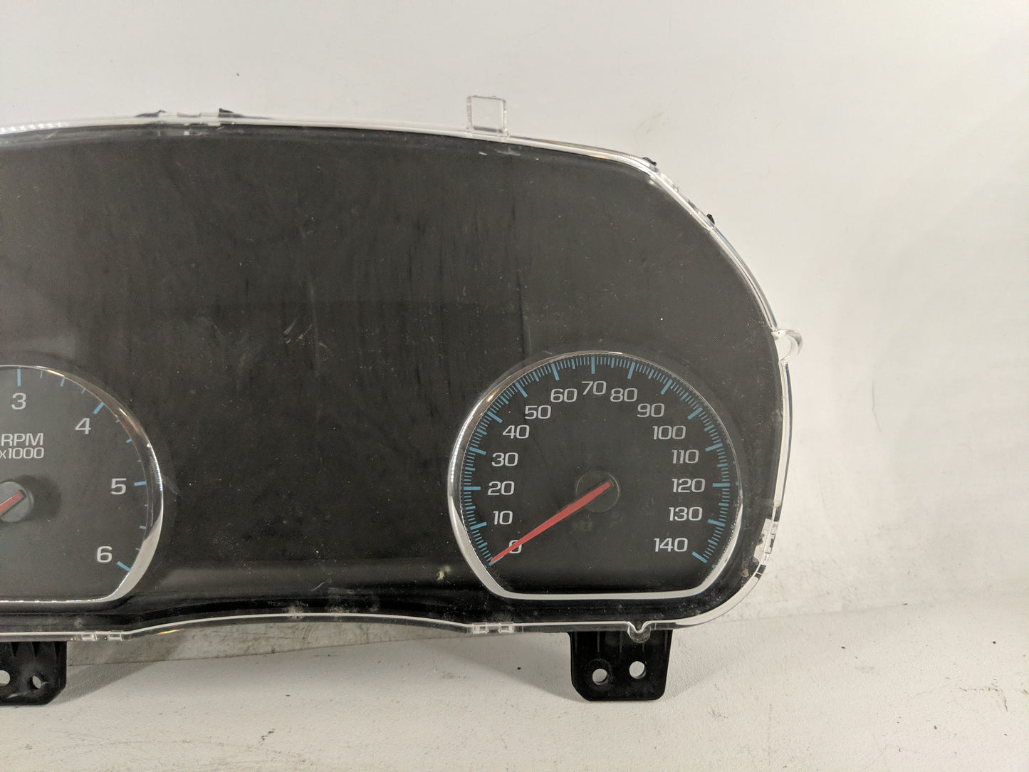 2020 Gmc Yukon Xl 1500 Instrument Cluster Speedometer Gauges P/N:84505079 Fits Fits 2018 2019 OEM Used Auto Parts - Oemuseda
